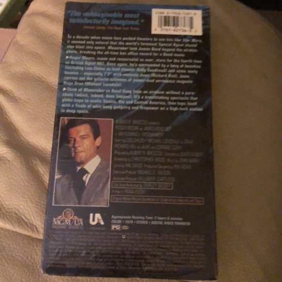 James Bond: Moonraker - 1979 - VHS - New! - Picture 2 of 6